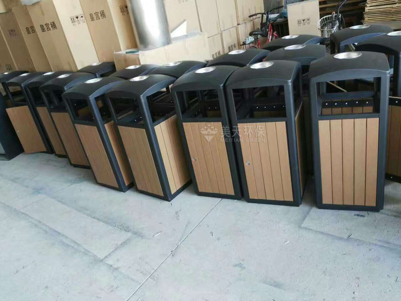 鋼木垃圾桶 鋼木垃圾桶